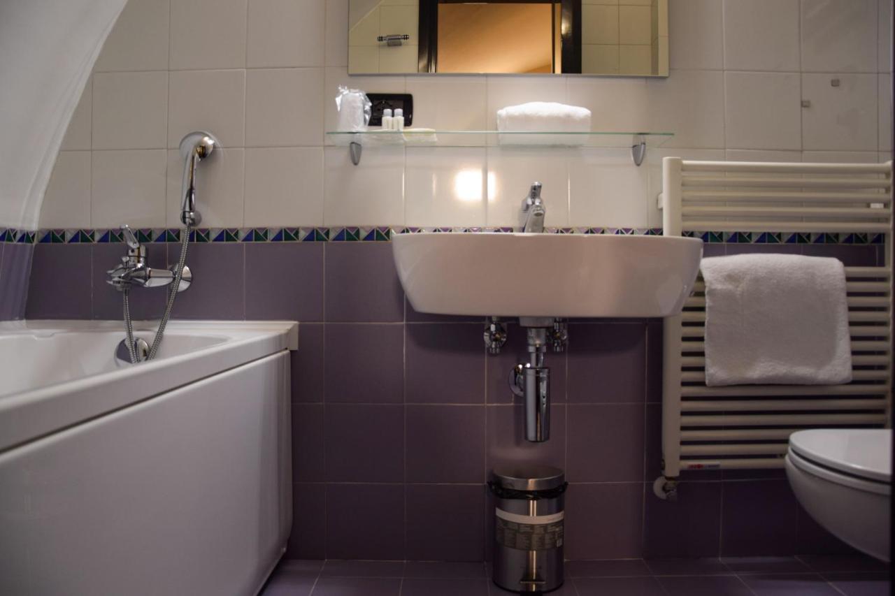 Valentino Du Parc Hotel 3*
